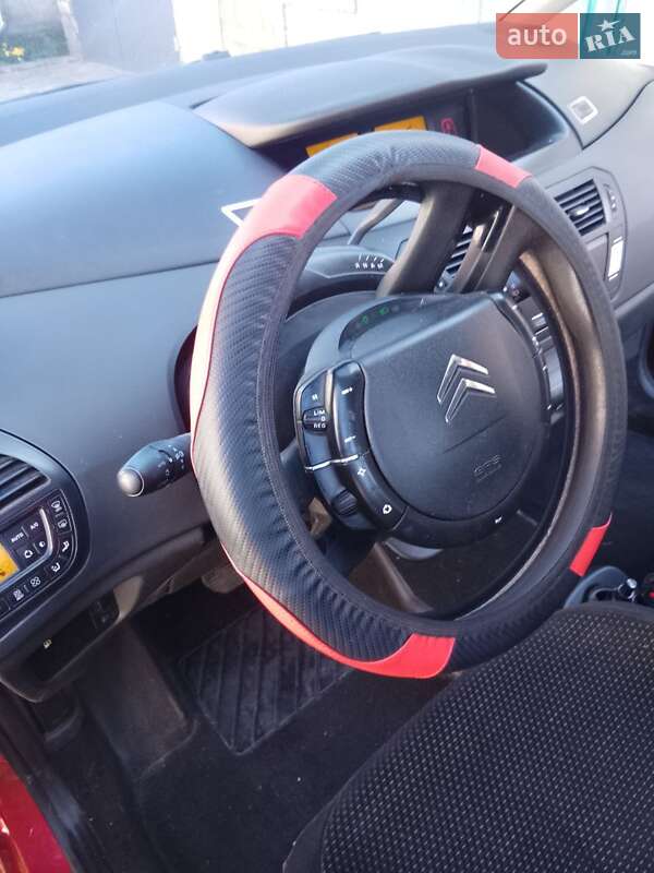 Минивэн Citroen C4 Picasso 2007 в Старой Выжевке фото 5 Минивэн Citroen C4 Picasso 2007 в Старой Выжевке