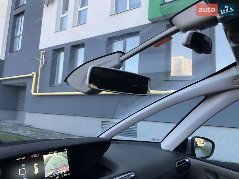 Мікровен Citroen C4 Picasso 2015 в Львові фото 39 Мікровен Citroen C4 Picasso 2015 в Львові