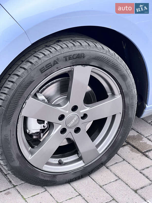 Мікровен Citroen C4 Picasso 2015 в Дубні