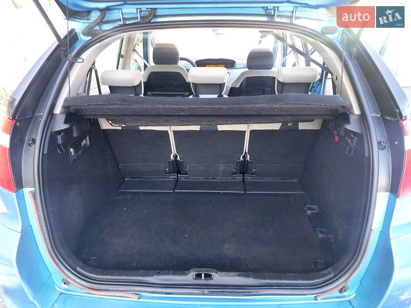 Микровэн Citroen C4 Picasso 2008 в Стрые фото 33 Микровэн Citroen C4 Picasso 2008 в Стрые