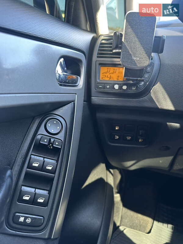 Мікровен Citroen C4 Picasso 2013 в Миколаєві фото 14 Мікровен Citroen C4 Picasso 2013 в Миколаєві