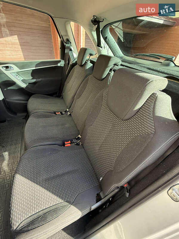 Микровэн Citroen C4 Picasso 2009 в Надворной