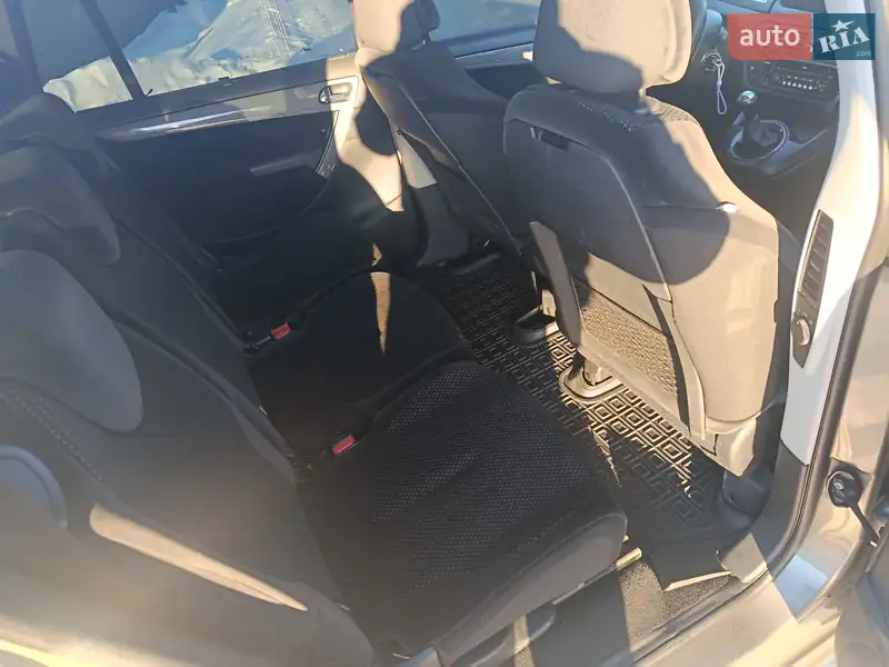 Citroen C4 Picasso 2007 VIN VF7UA9HZC45005649 фото оголошення 16 з 54
