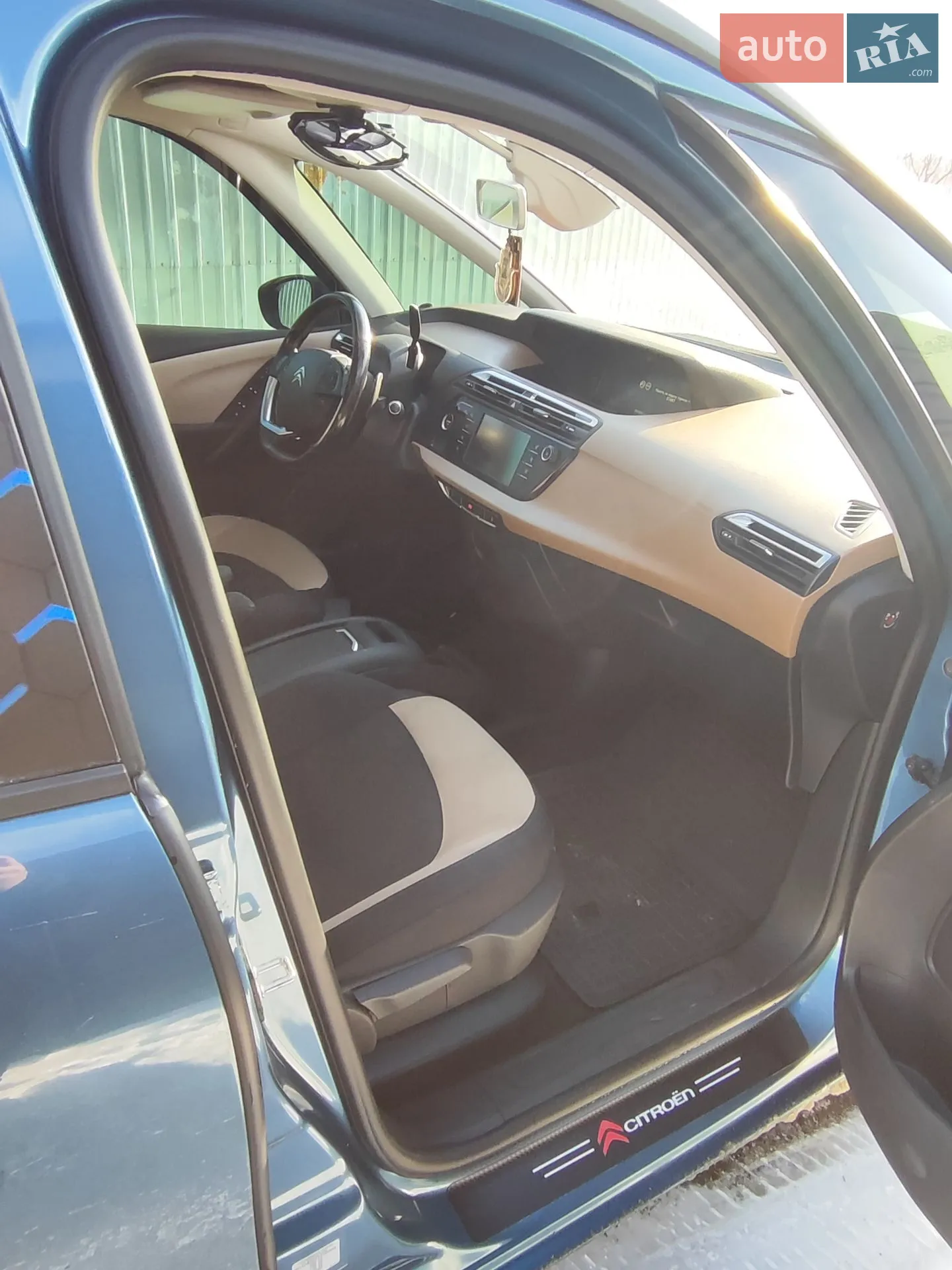 2015 Citroen C4 Picasso - мініатюра 20
