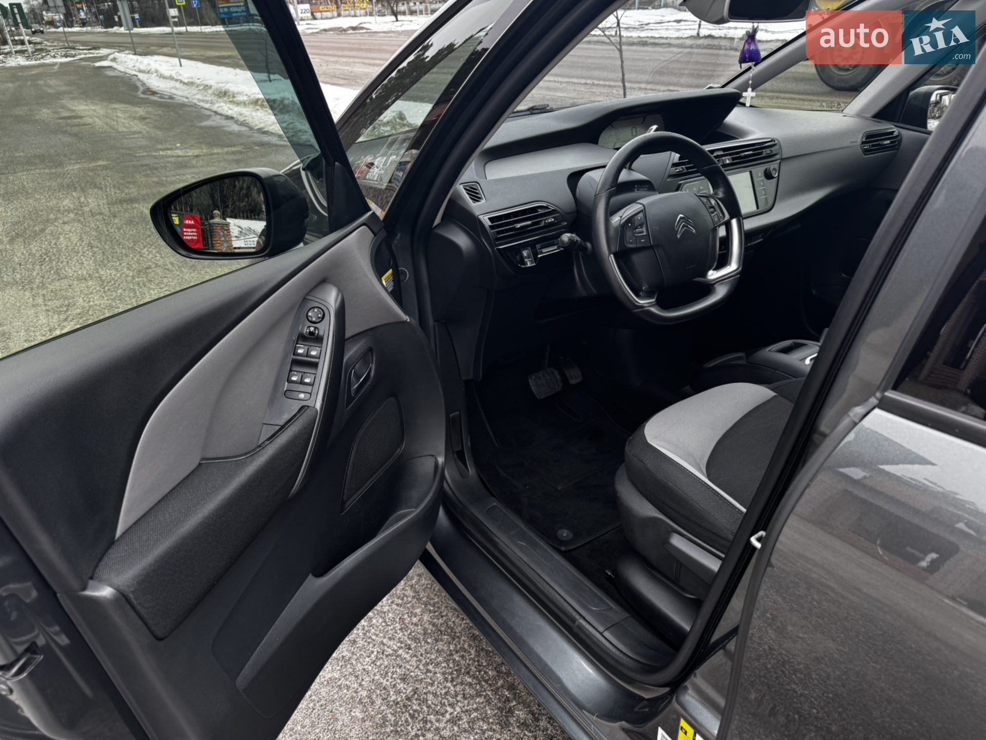 2016 Citroen C4 Picasso - мініатюра 16