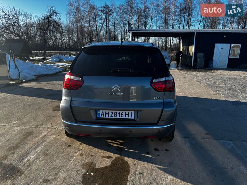 Микровэн Citroen C4 Picasso 2011 в Пулинах