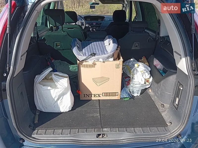 Citroen C4 Picasso 2009 VIN VF7UA5FXH9J324912 фото оголошення 9 з 49