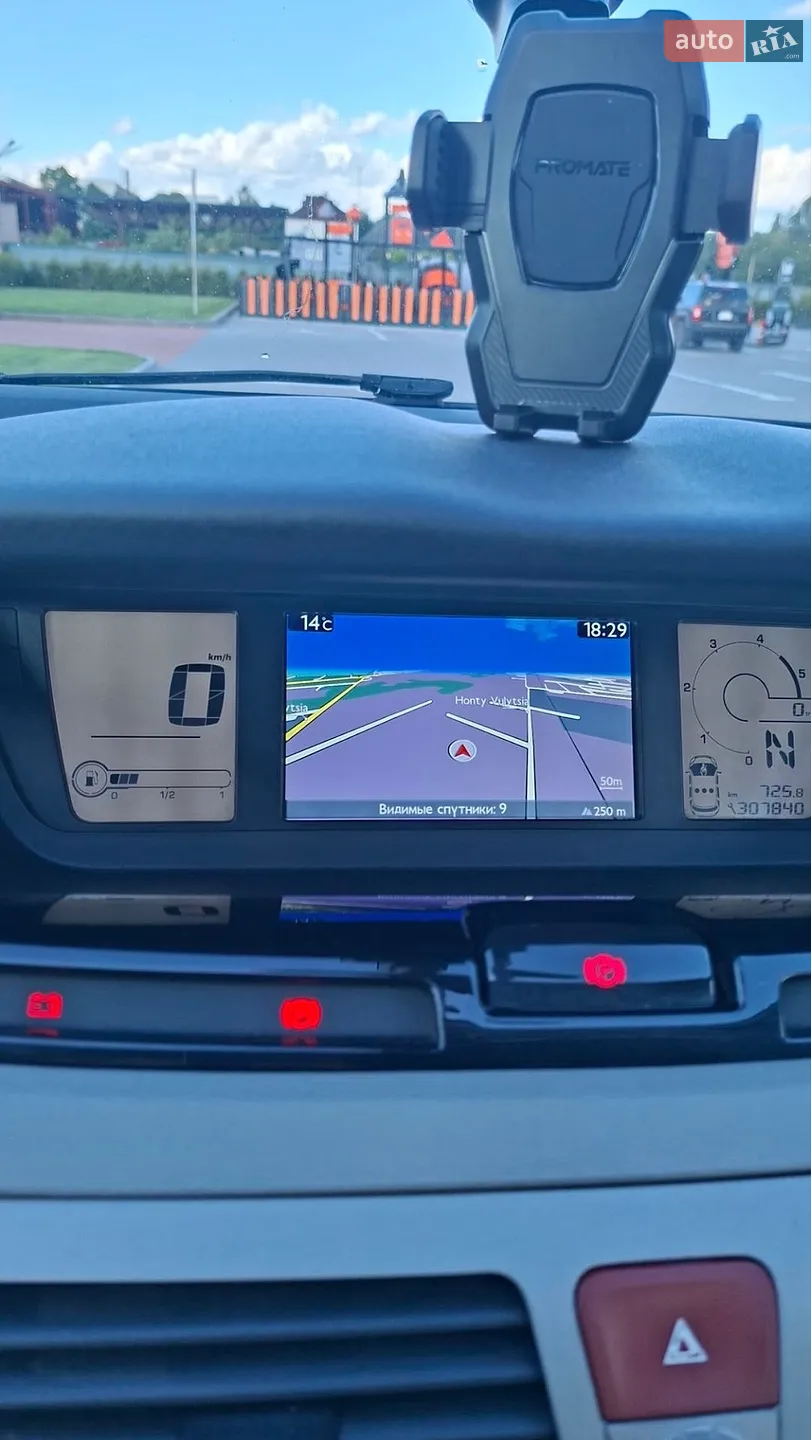 2013 Citroen C4 Picasso - мініатюра 28
