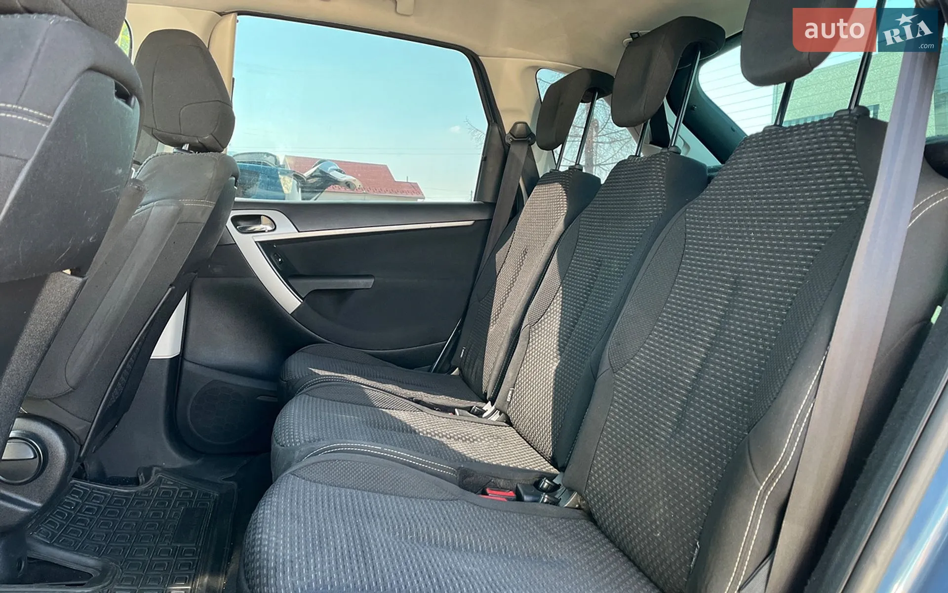 2012 Citroen C4 Picasso - мініатюра 18