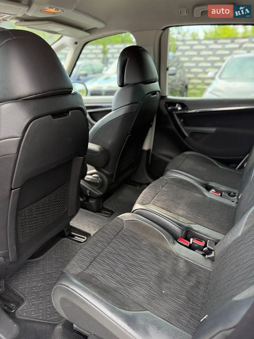 2011 Citroen C4 Picasso - мініатюра 10