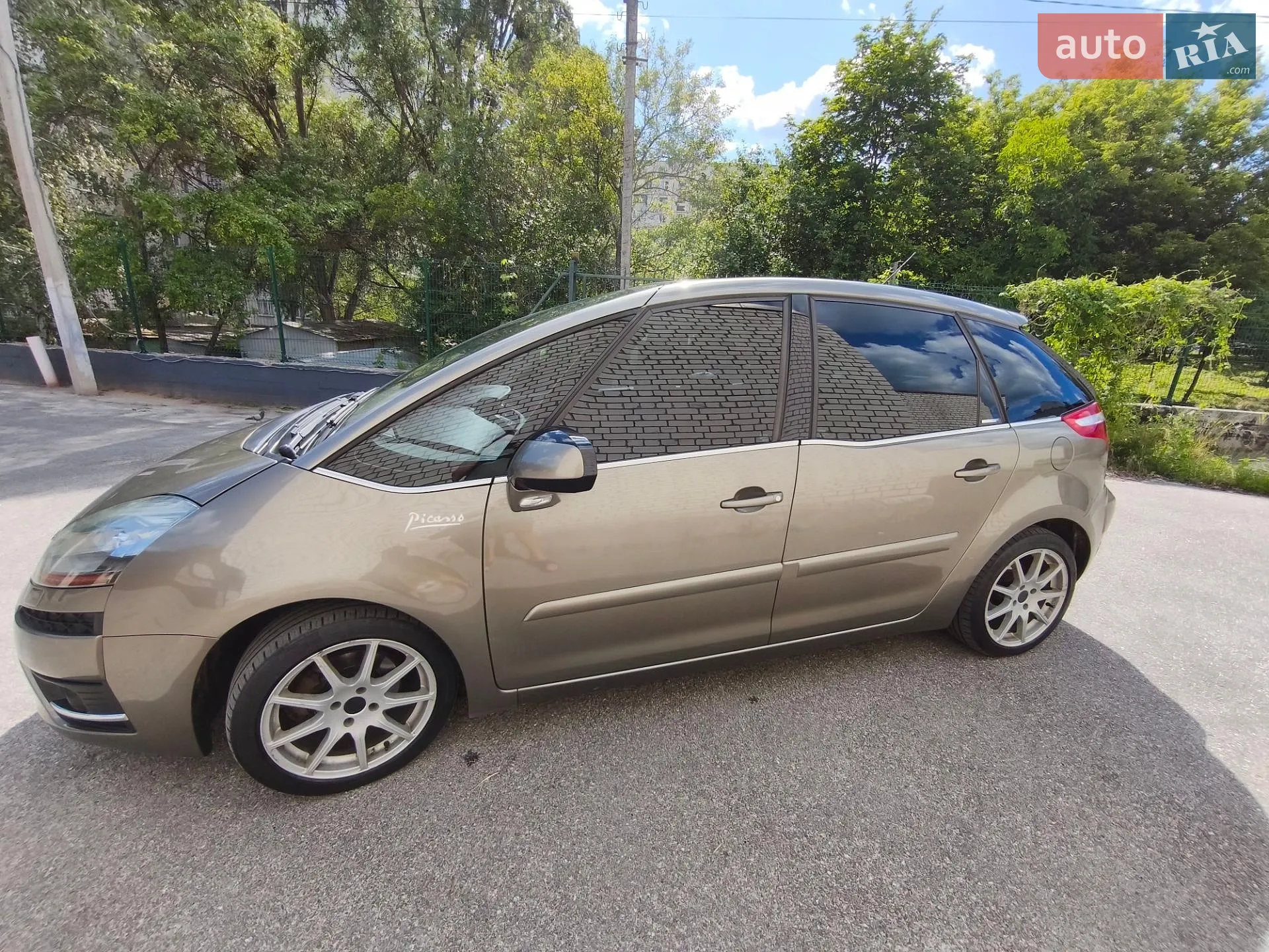 Citroen C4 Picasso 2010 VIN VF7UD9HZHAJ712451 фото оголошення 9 з 19