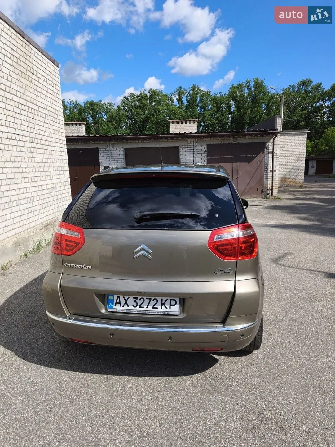 Citroen C4 Picasso 2010 VIN VF7UD9HZHAJ712451 фото оголошення 2 з 19