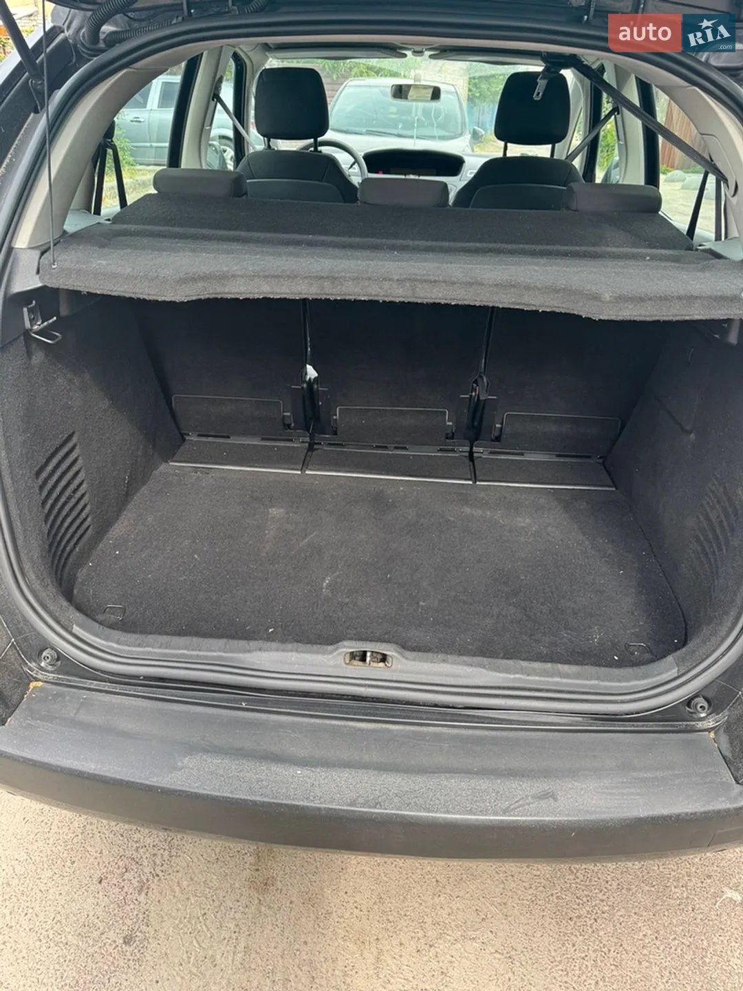 Citroen C4 Picasso 2009 VIN VF7UD9HZH9J025463 фото оголошення 13 з 17
