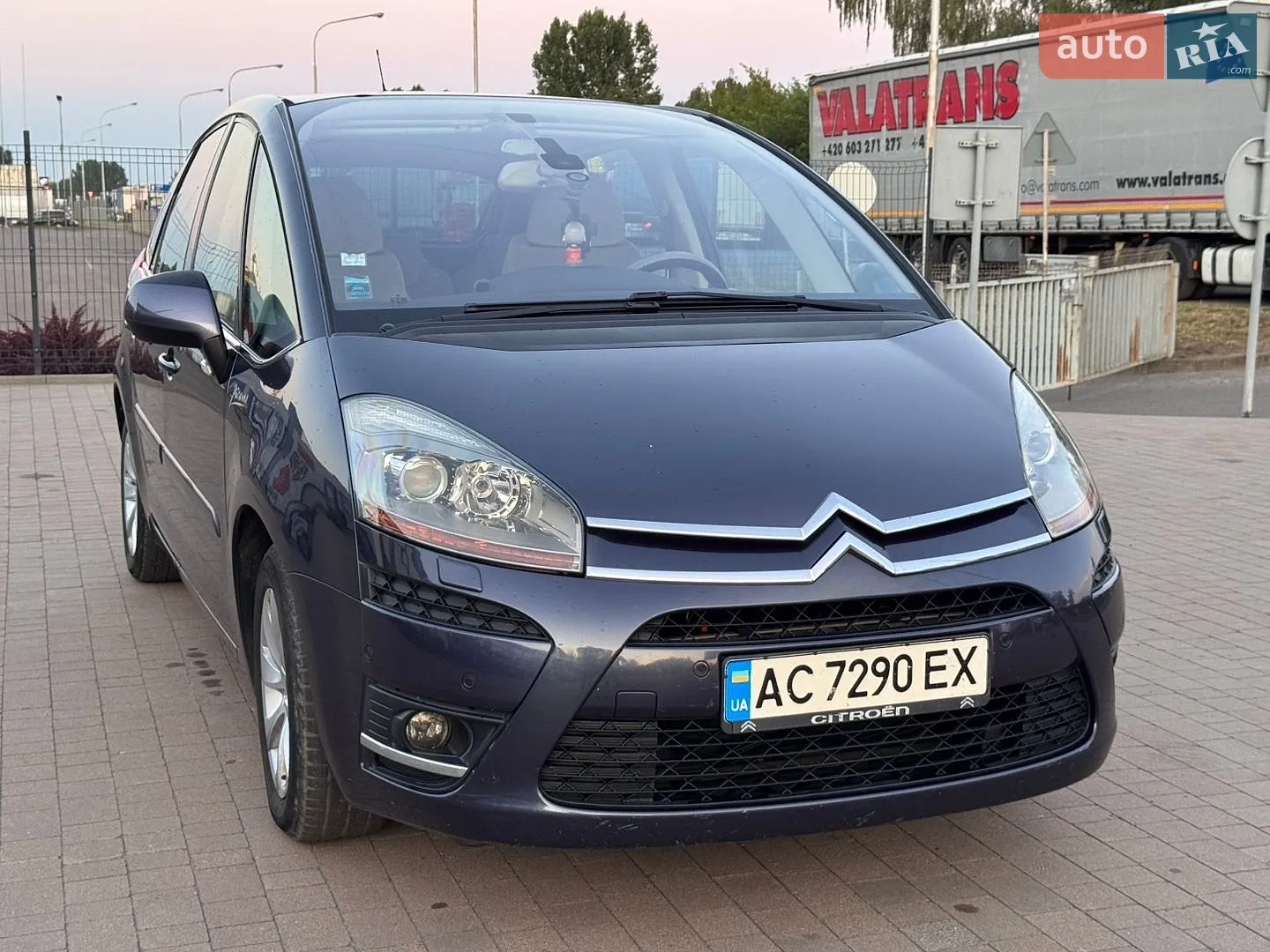 2010 Citroen C4 Picasso - мініатюра 3