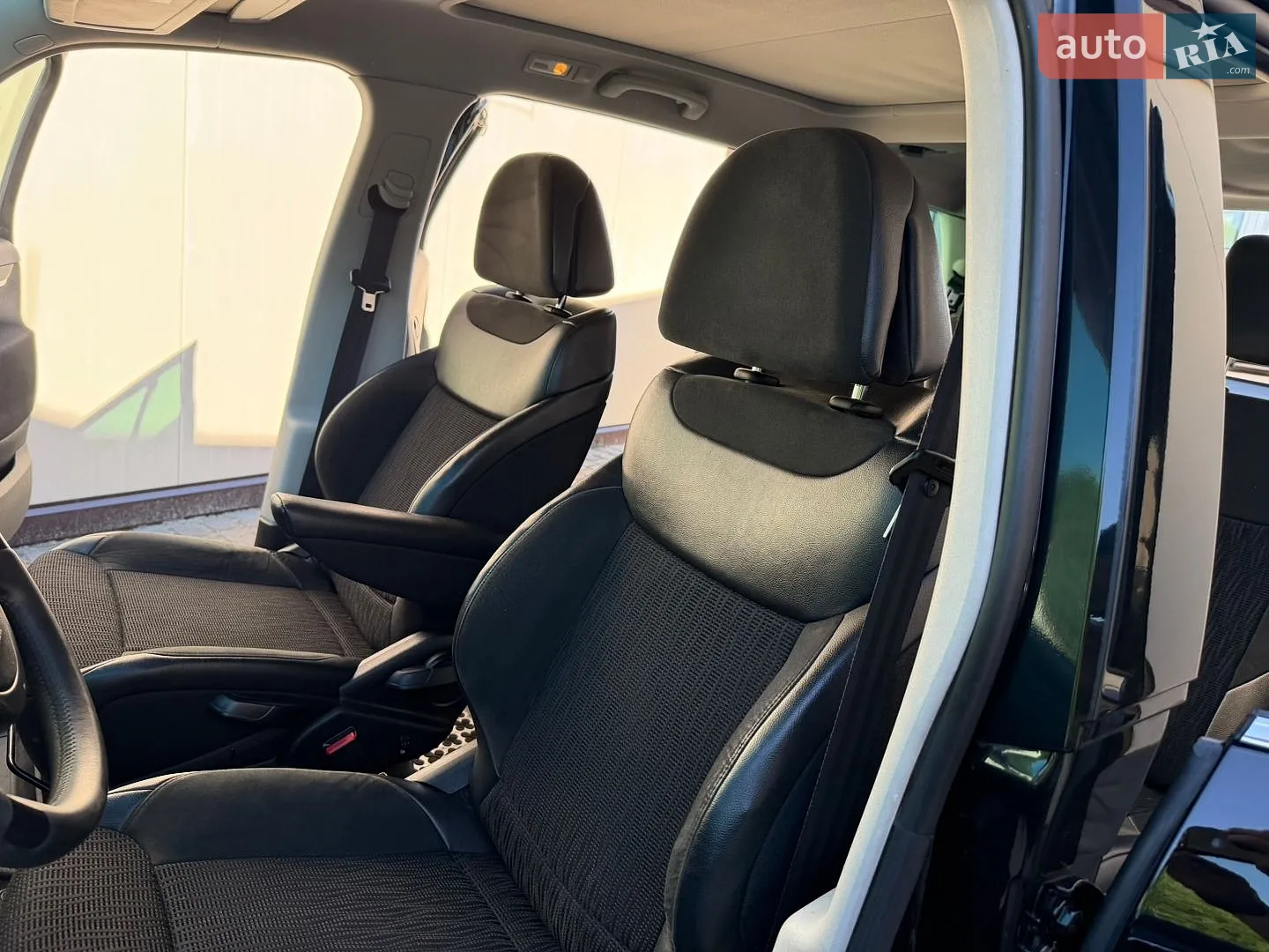 2012 Citroen C4 Picasso - мініатюра 41