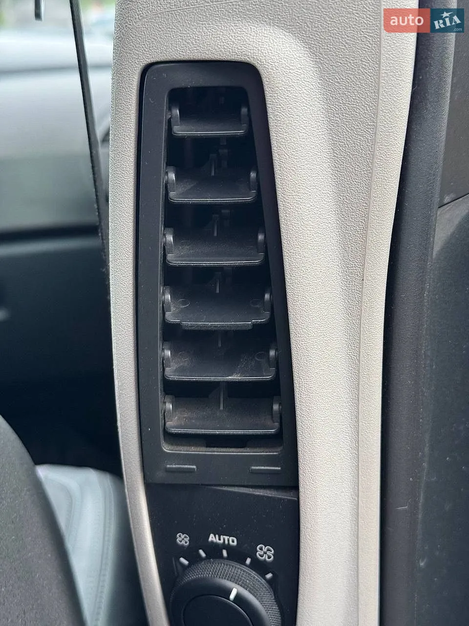 2012 Citroen C4 Picasso - мініатюра 36