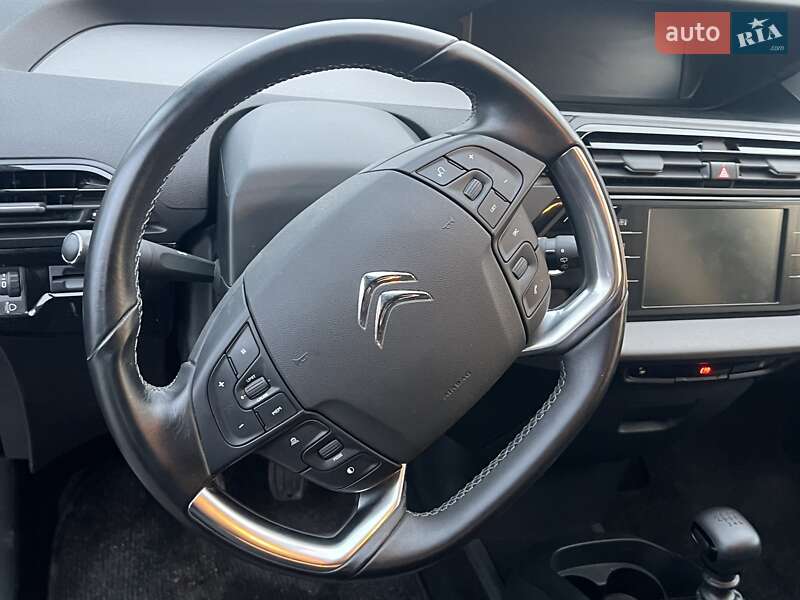 Минивэн Citroen C4 SpaceTourer 2018 в Киеве фото 46 Минивэн Citroen C4 SpaceTourer 2018 в Киеве