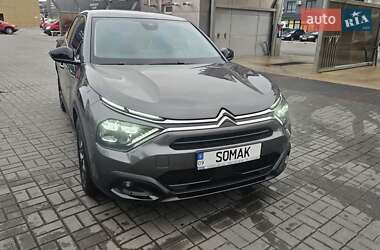 Фастбек Citroen C4 X 2023 в 