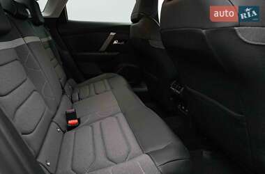 Фастбэк Citroen C4 X 2023 в 