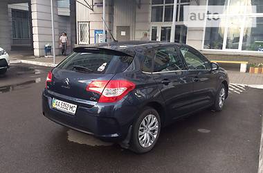 Хэтчбек Citroen C4 2012 в Киеве