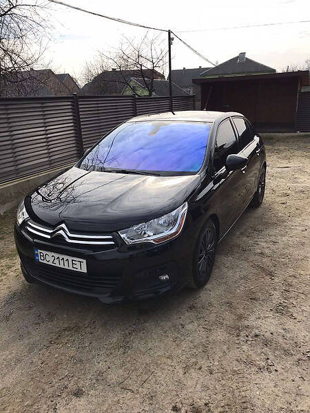 Седан Citroen C4 2011 в Мостиській фото Седан Citroen C4 2011 в Мостиській