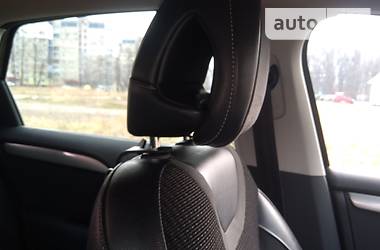 Хетчбек Citroen C4 2013 в 