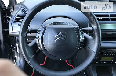 Седан Citroen C4 2009 в 