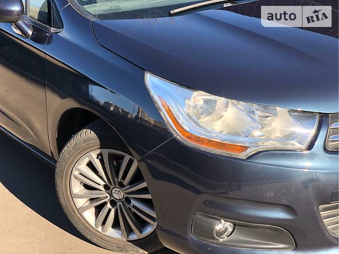 Хетчбек Citroen C4 2013 в Києві фото 11 Хетчбек Citroen C4 2013 в Києві
