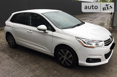 Хетчбек Citroen C4 2013 в 