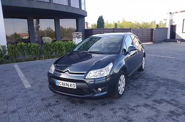 Хетчбек Citroen C4 2009 в 