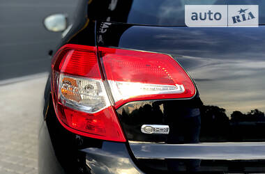Хетчбек Citroen C4 2011 в 
