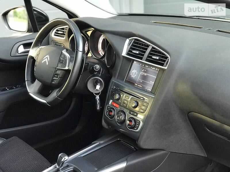 Хэтчбек Citroen C4 2011 в Виннице
