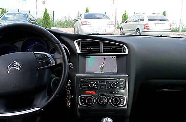 Хэтчбек Citroen C4 2015 в Житомире