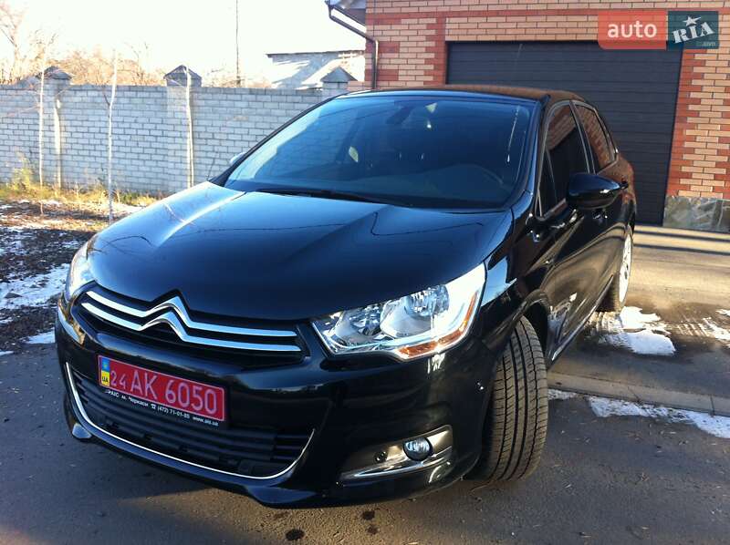 Хэтчбек Citroen C4 2014 в Харькове