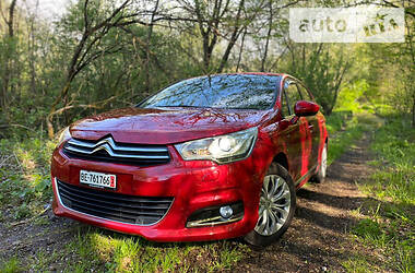 Citroen C4 2011