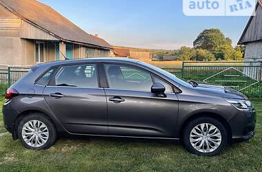 Хэтчбек Citroen C4 2017 в Ивано-Франковске