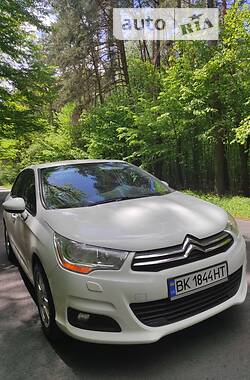 Хэтчбек Citroen C4 2011 в Костополе