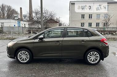 Хетчбек Citroen C4 2015 в Дніпрі