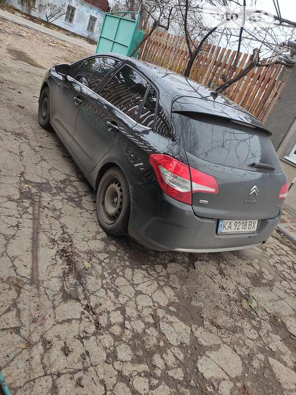 Хэтчбек Citroen C4 2011 в Николаеве