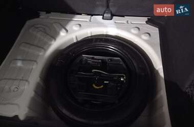 Хэтчбек Citroen C4 2014 в 