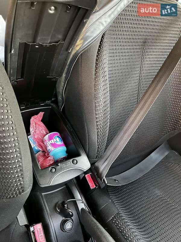 Хэтчбек Citroen C4 2007 в Одессе фото 14 Хэтчбек Citroen C4 2007 в Одессе