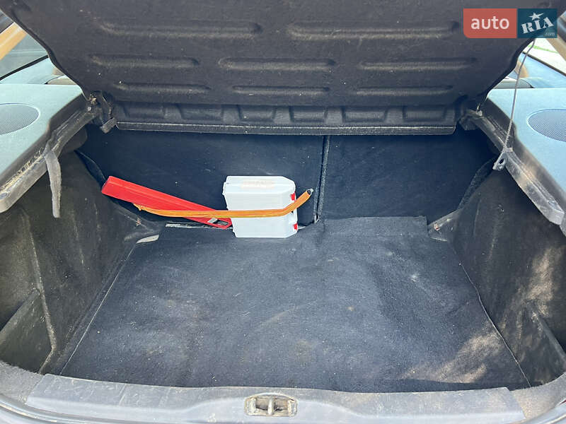 Купе Citroen C4 2006 в Марганце фото 9 Купе Citroen C4 2006 в Марганце