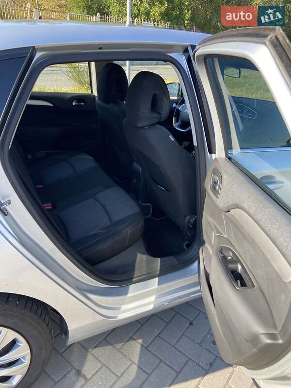 Хетчбек Citroen C4 2013 в Львові