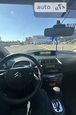 Хэтчбек Citroen C4 2005 в 