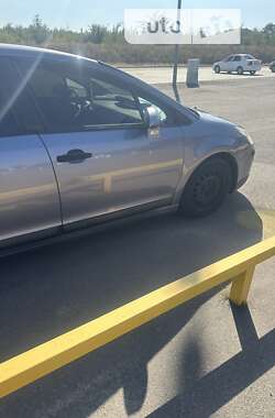 Хэтчбек Citroen C4 2005 в 