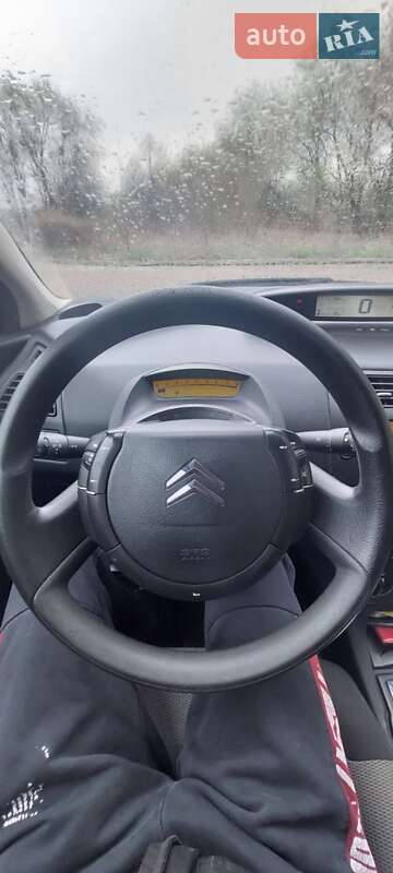 Хэтчбек Citroen C4 2007 в Коростышеве