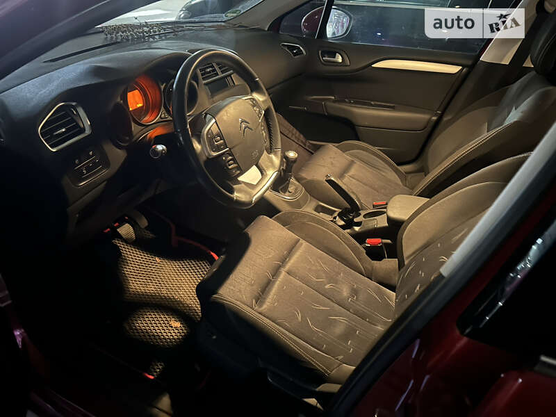 Хэтчбек Citroen C4 2010 в Львове