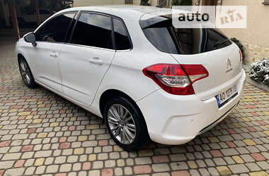 Хетчбек Citroen C4 2011 в Мукачевому