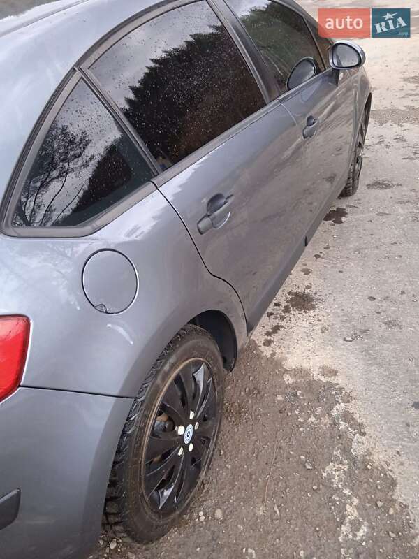 Хетчбек Citroen C4 2008 в Верховині фото 15 Хетчбек Citroen C4 2008 в Верховині