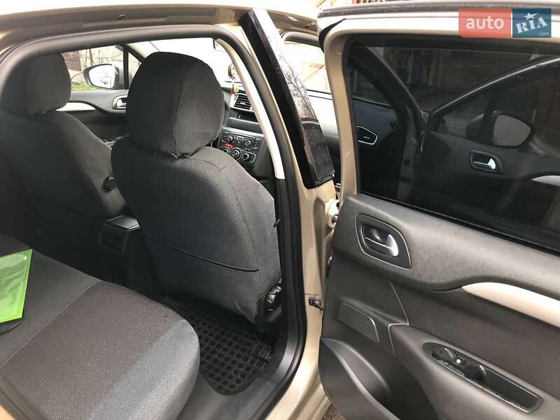 Хетчбек Citroen C4 2011 в Коростені фото 8 Хетчбек Citroen C4 2011 в Коростені
